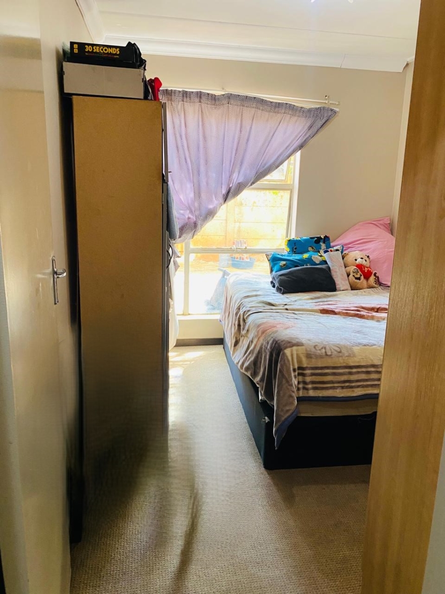 3 Bedroom Property for Sale in Geelhoutpark North West